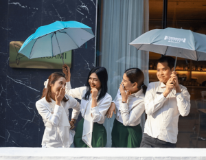 ร่มสั่งทำ (Made to order) สร้างเอกลักษณ์ธุรกิจ ของให้โดดเด่น ด้วยการปรับแต่งร่มตามใจคุณ